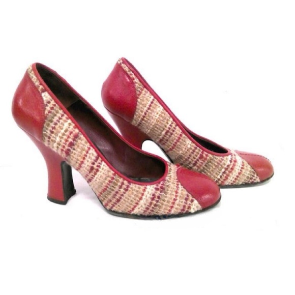 Prada Red Tweed Vintage Heels W/COA SZ 8.5 - Picture 2 of 9